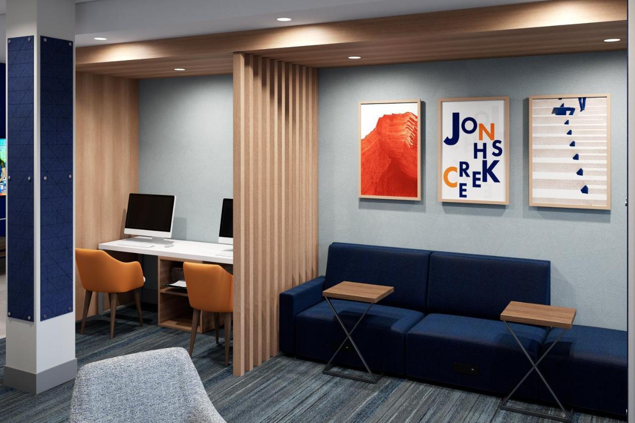 Holiday Inn Express & Suites - Hawaiian Gardens By Ihg Ngoại thất bức ảnh
